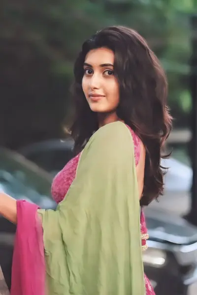 Hot and horny Punjabi call girl – Simran Kaur for you!💯